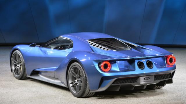 02-ford-gt-concept-detroit-1 | The Outerhaven 02-ford-gt-concept-detroit-1