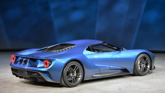 08-ford-gt-concept-detroit-1 | The Outerhaven 08-ford-gt-concept-detroit-1
