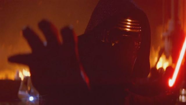 star-wars-force-awakens-baddie | The Outerhaven star-wars-force-awakens-baddie
