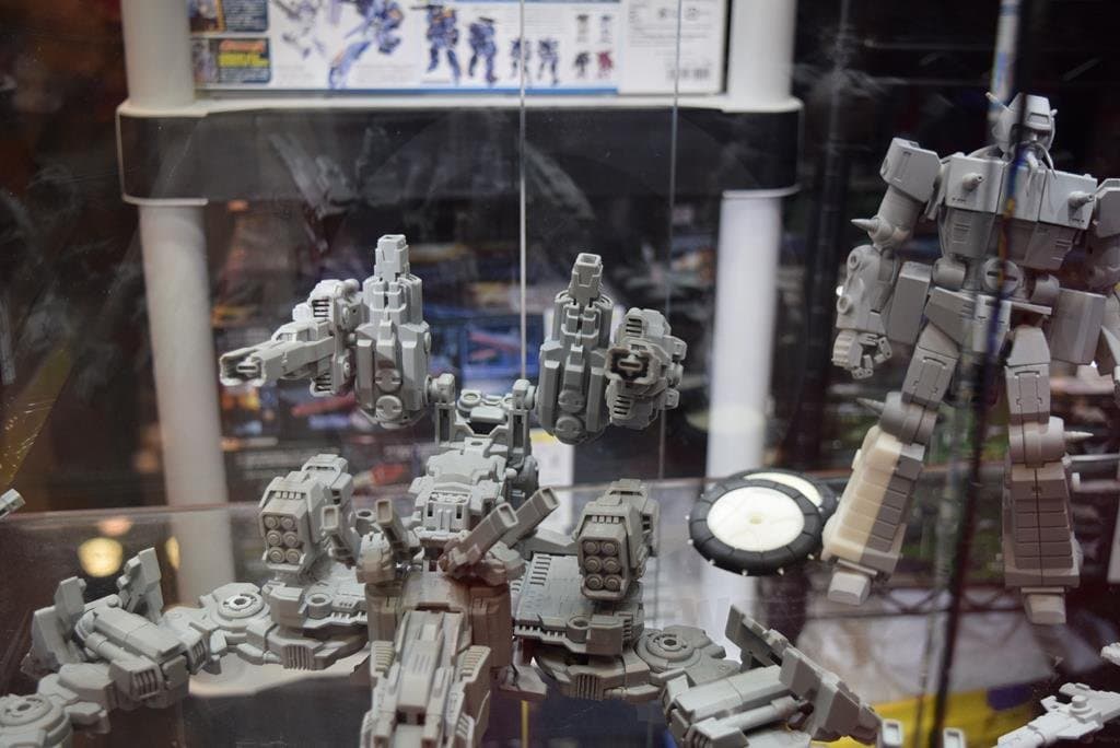 lunartoystore19 | The Outerhaven lunartoystore19