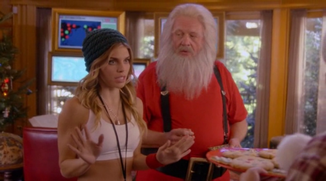 Bille (AnnaLynne McCord) & Santa (Eric Keenleyside)