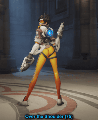 tracer-victory-pose-2-over-the-shoulder