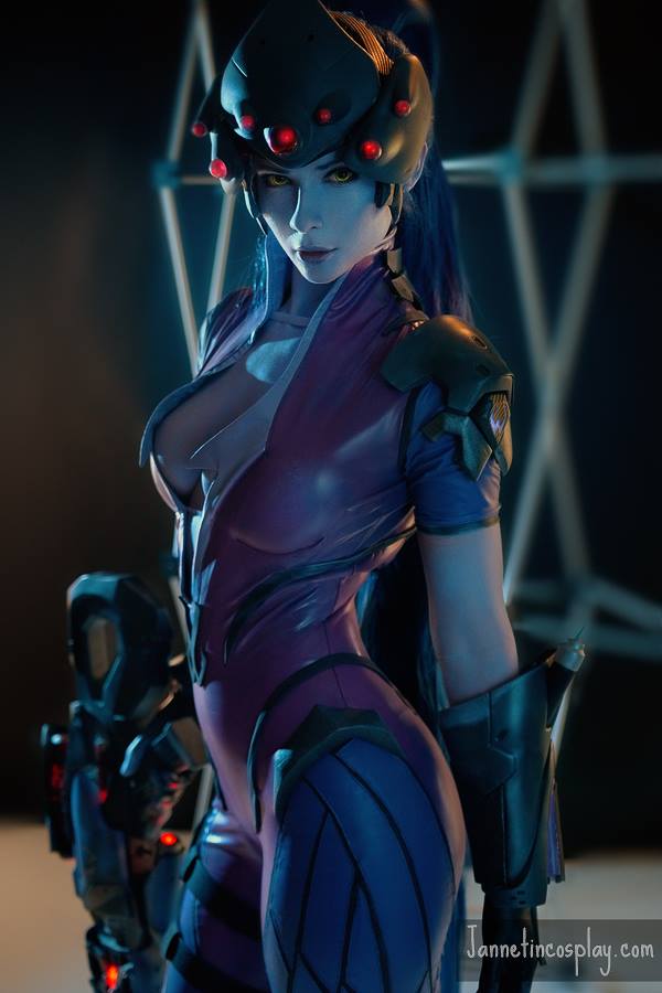 widowmaker cosplay