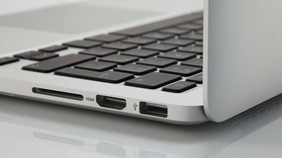macbook-pro-missing-slot | The Outerhaven