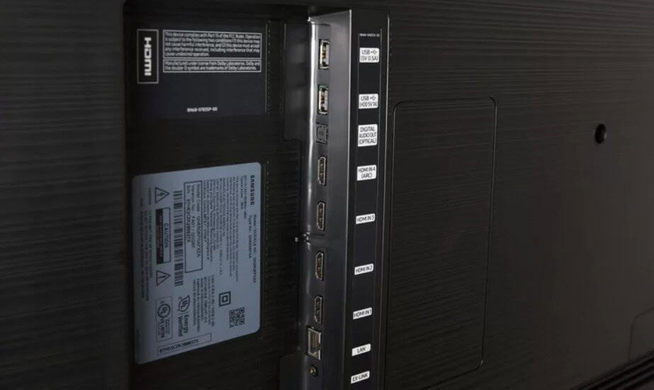 QF6 55-inch review - back - input | The Outerhaven QF6 55-inch review - back - input