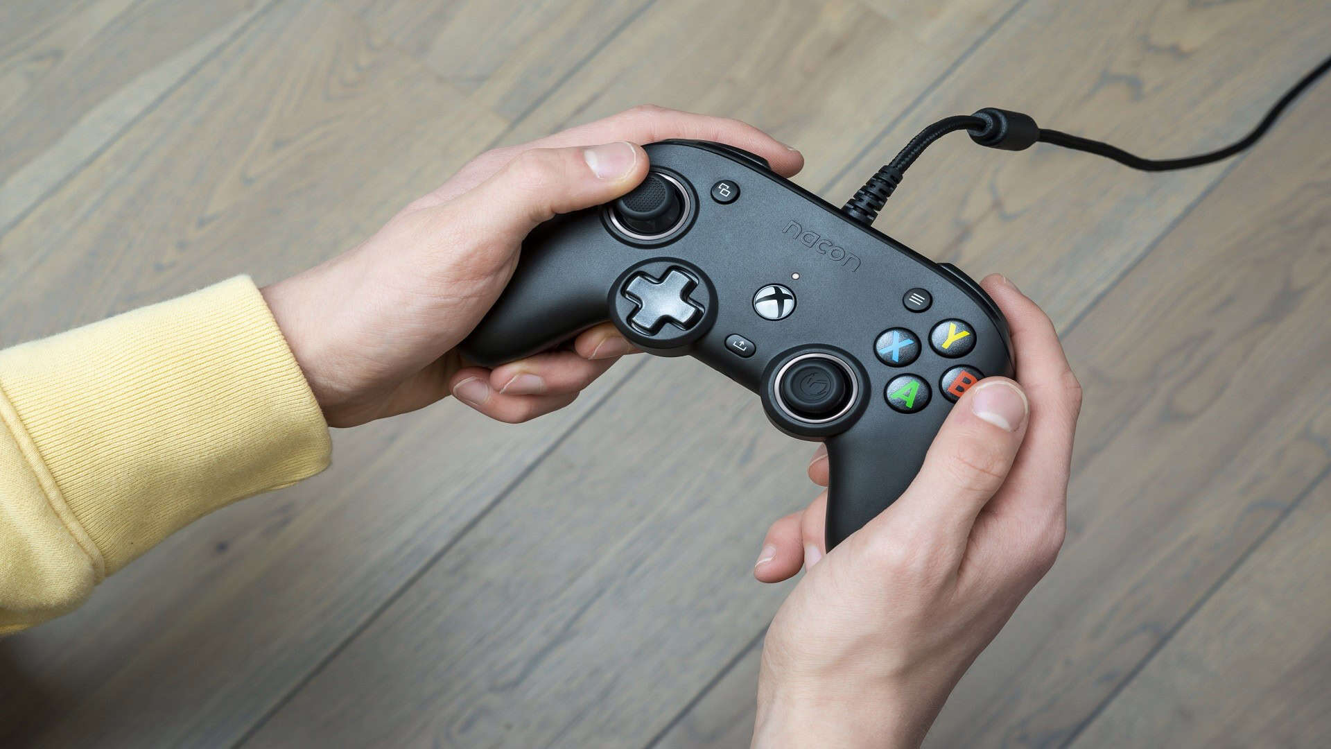PRO COMPACT BLACK 1 | The Outerhaven