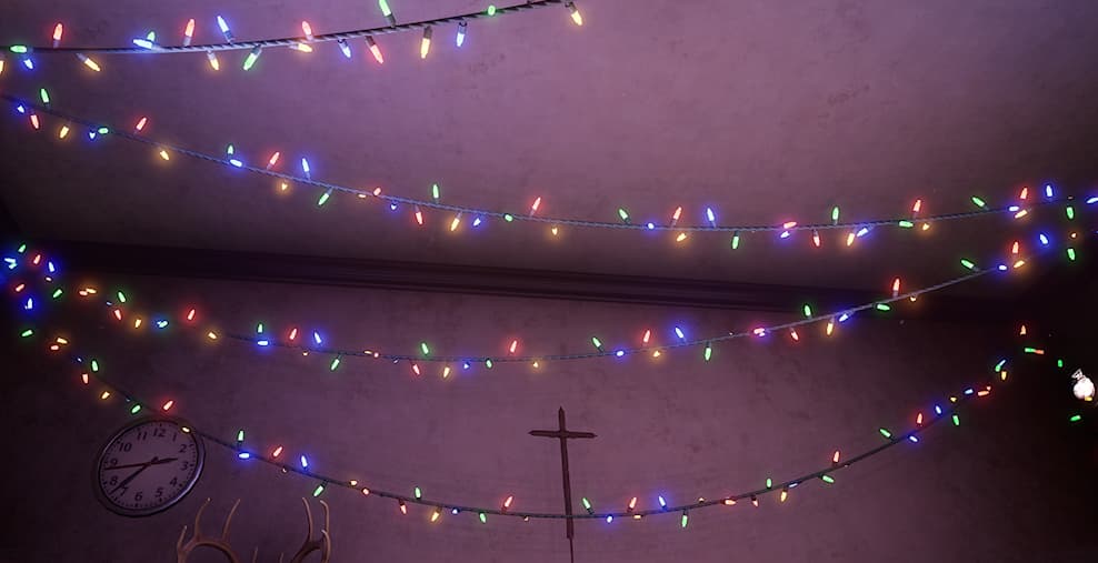 Redfall-Cross-Christmas-Lights | The Outerhaven