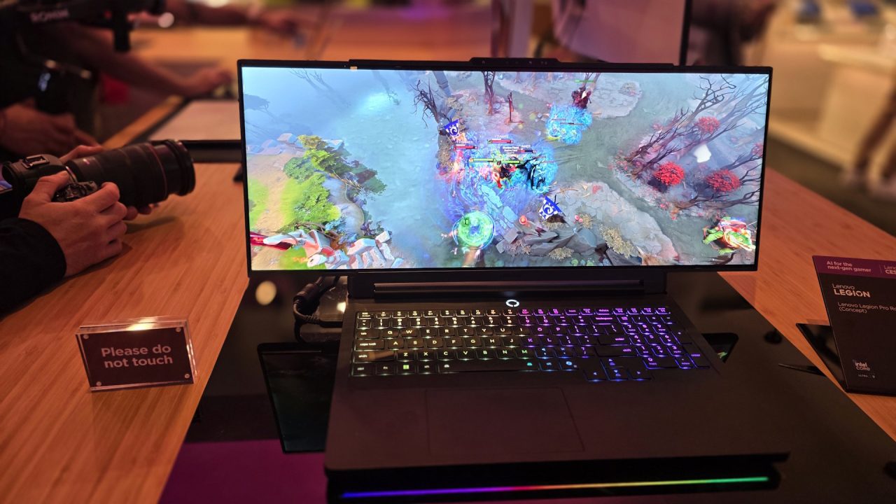 Lenovo Pro Rollable Laptop CES 2026