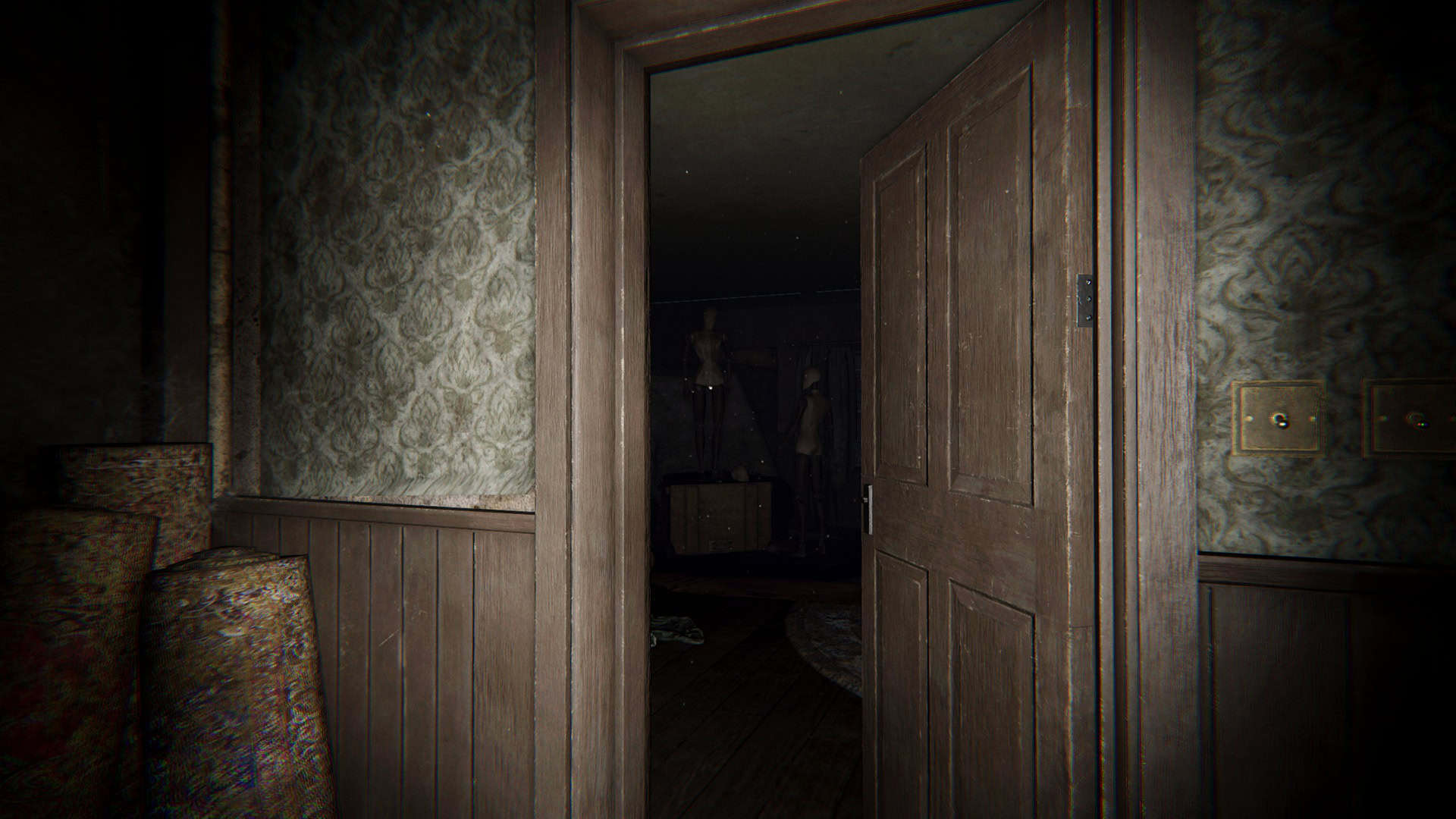 Seamstress_room_1920x1080 | The Outerhaven Seamstress room in the Grafton Farmhouse for Phasmophobia